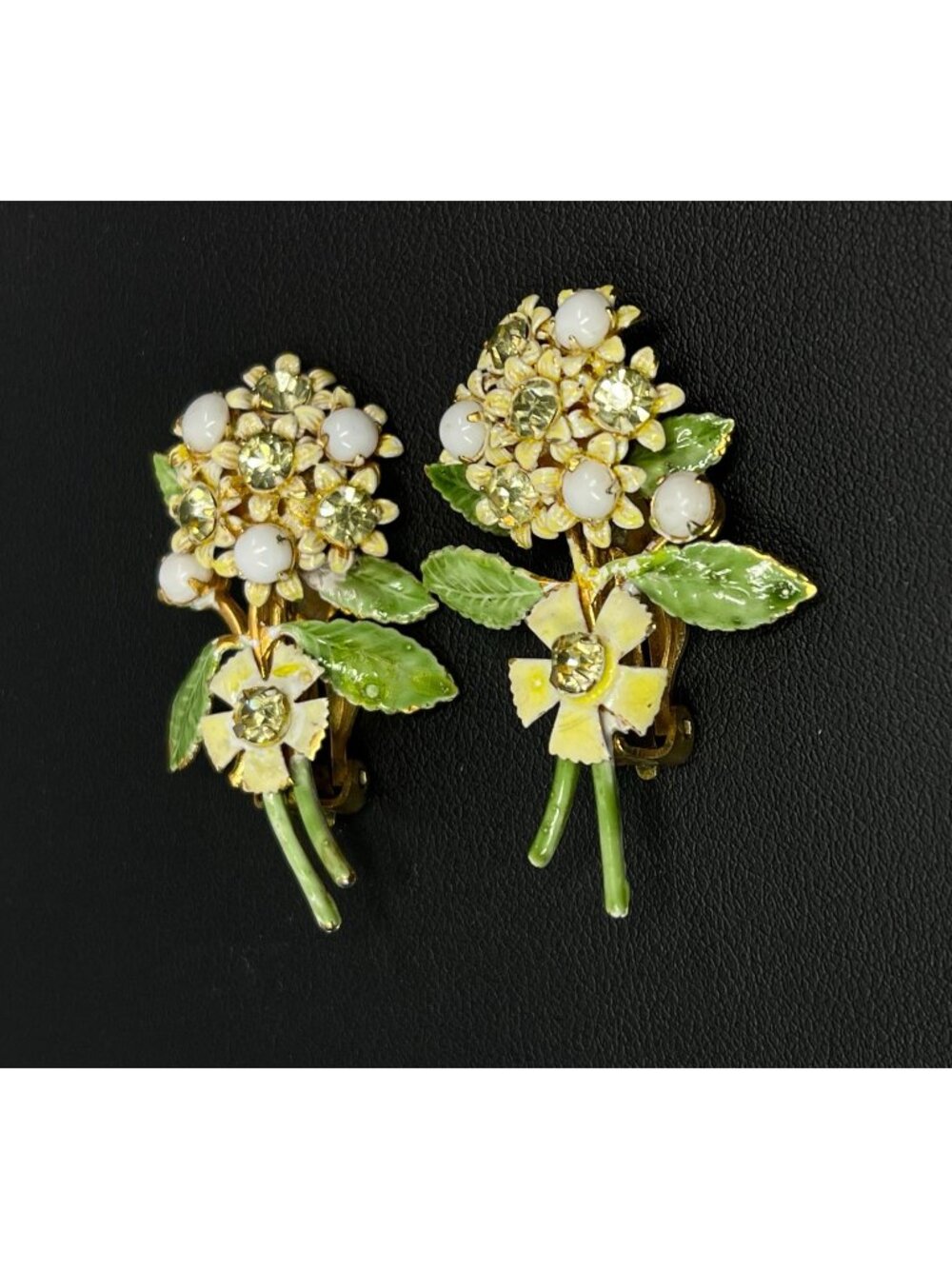 Vintage Signed Robert Floral Bouquet Clip-On Earrings White Enamel Faux Pearl Rh